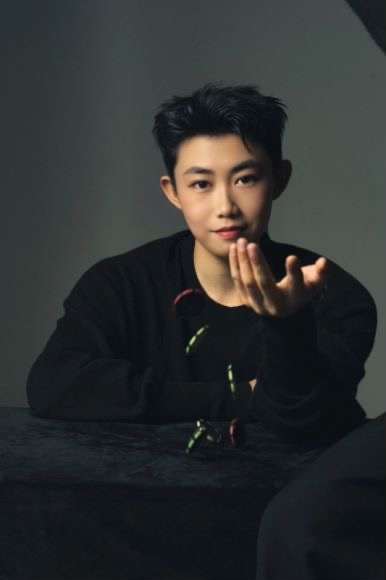 阳阳的第一张照片--包头相亲服务中心