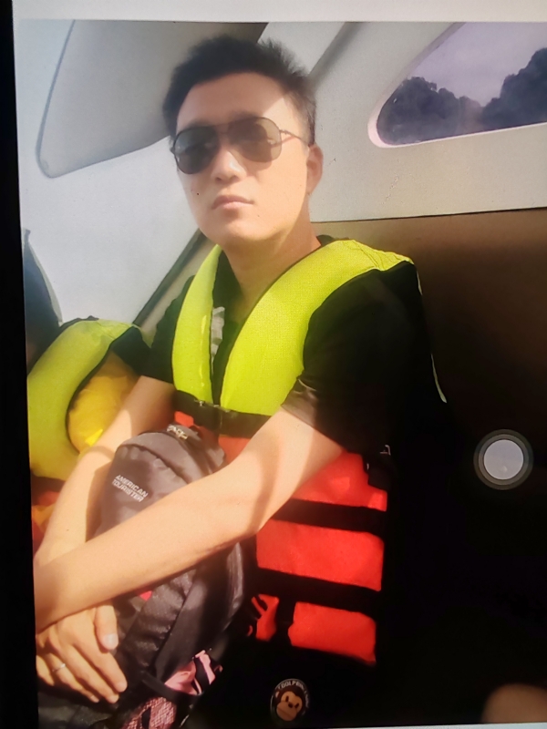 座看烟霞散的第一张照片--包头相亲服务中心