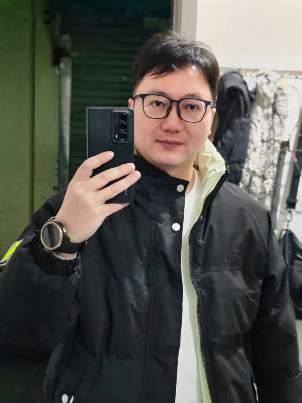 真心不累的第一张照片--包头相亲服务中心