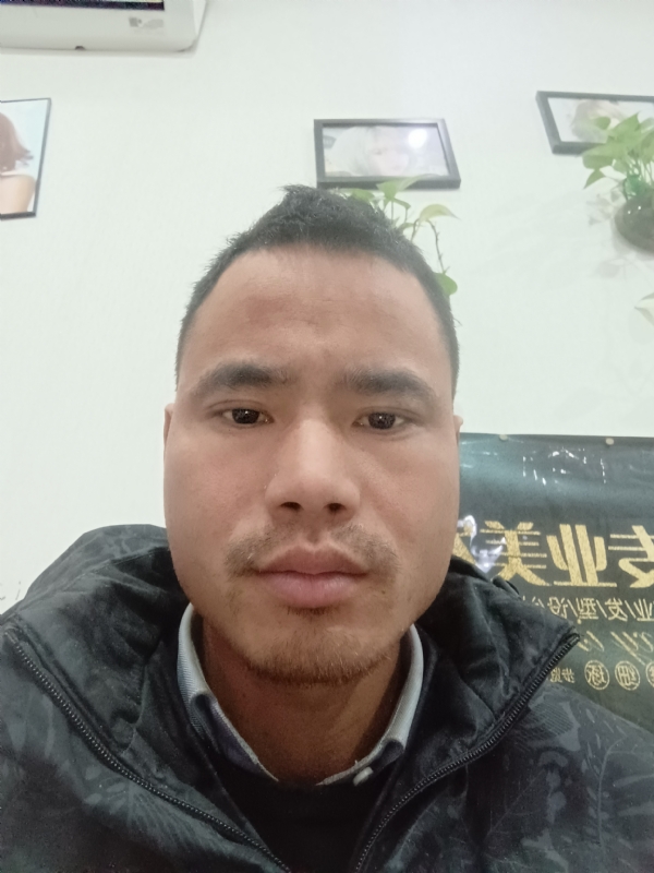 liuliyong的第一张照片--包头相亲服务中心