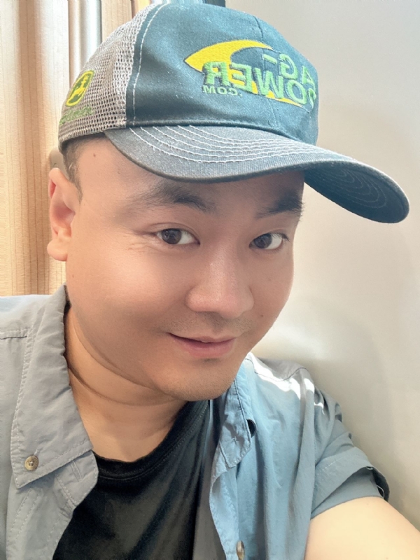 冰的第二张照片--包头相亲服务中心