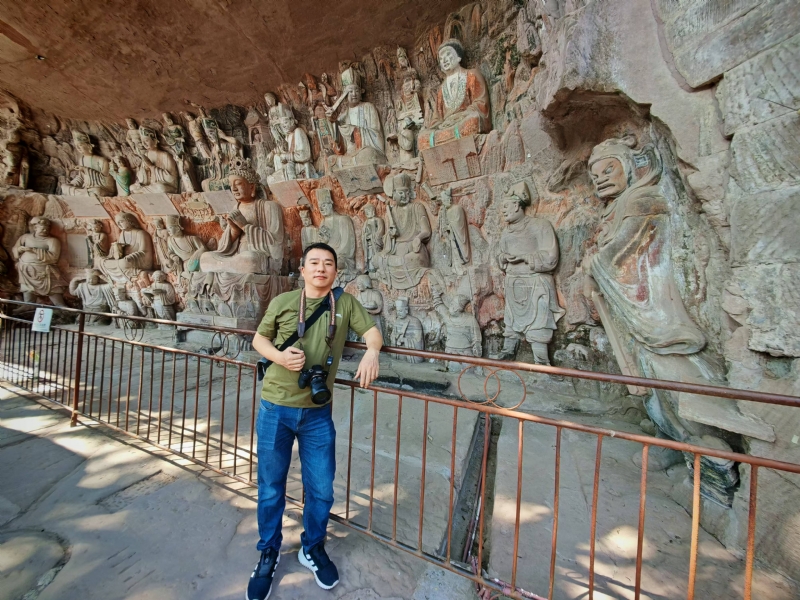 歌霸的第一张照片--包头相亲服务中心