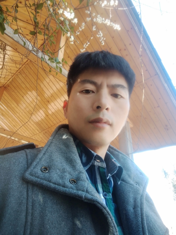 阿明的第一张照片--包头相亲服务中心