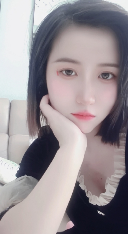 薄荷糖微凉的第二张照片--包头相亲服务中心