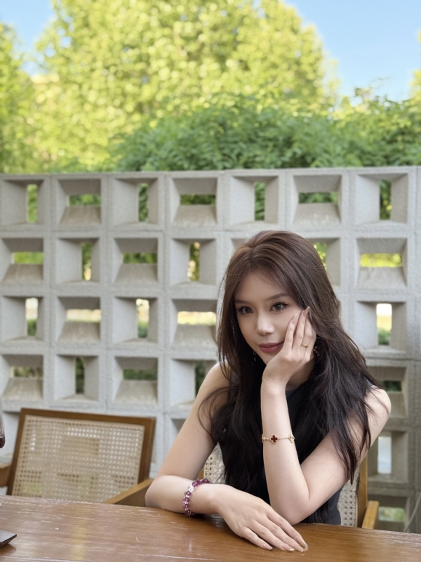 林林的第四张照片--包头相亲服务中心