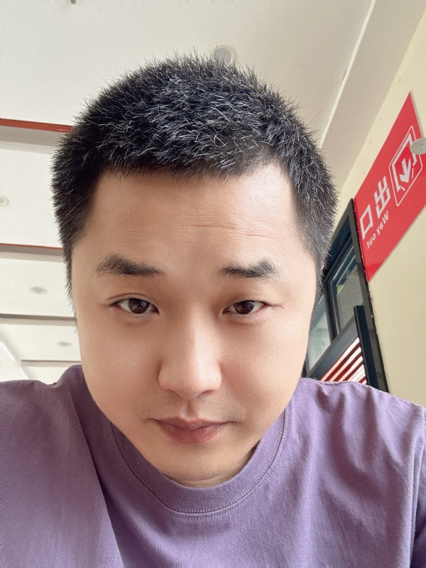 五是五的第一张照片--包头相亲服务中心