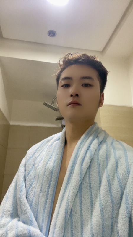 凡尘的第一张照片--包头相亲服务中心