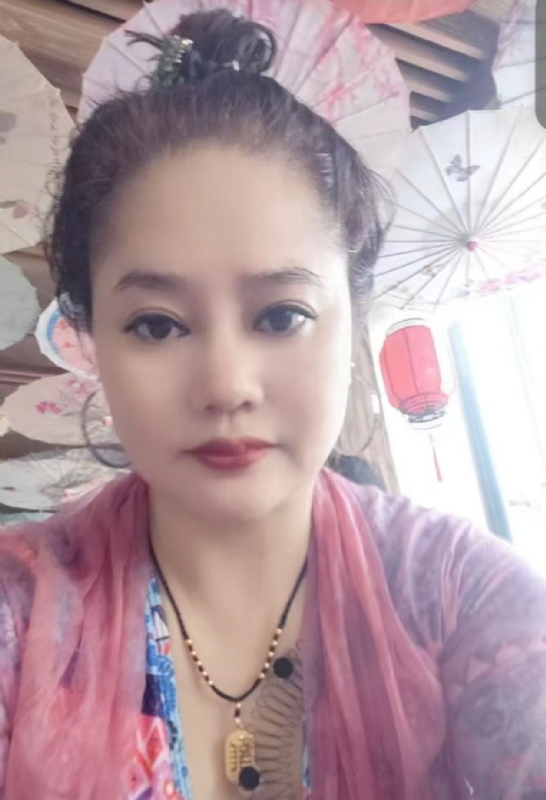 shi的第二张照片--包头相亲服务中心