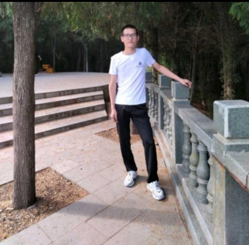 随缘的第三张照片--包头相亲服务中心