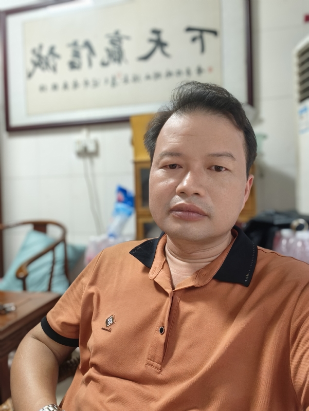 自强不息的第一张照片--包头相亲服务中心