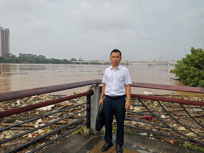 石泽根的第一张照片--包头相亲服务中心