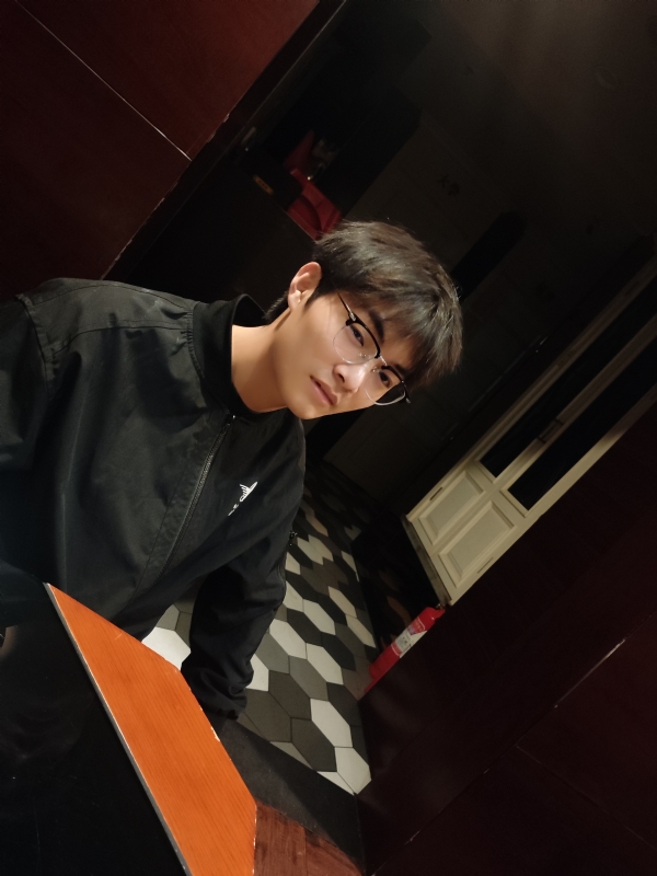 夜听雨的第一张照片--包头相亲服务中心