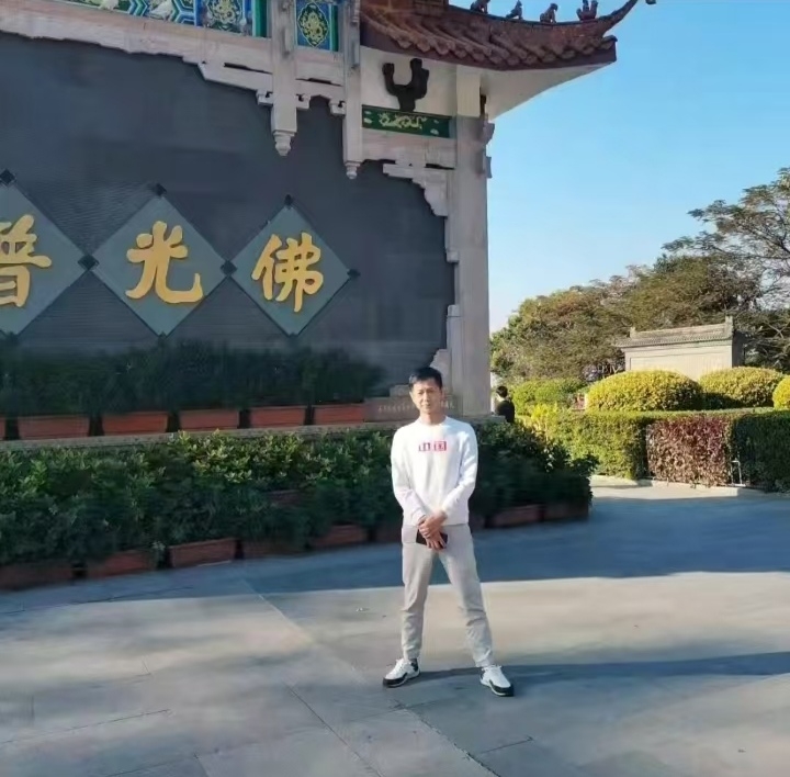 星艺的第一张照片--包头相亲服务中心