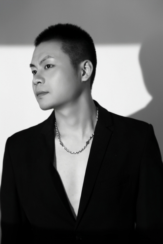 胡杰的第二张照片--包头相亲服务中心