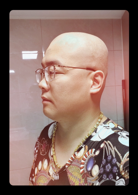 一生诺言的第四张照片--包头相亲服务中心