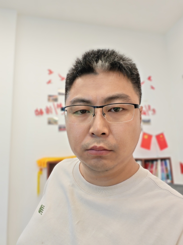 苦海寻舟的第一张照片--包头相亲服务中心