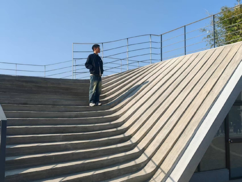 风微心动的第一张照片--包头相亲服务中心