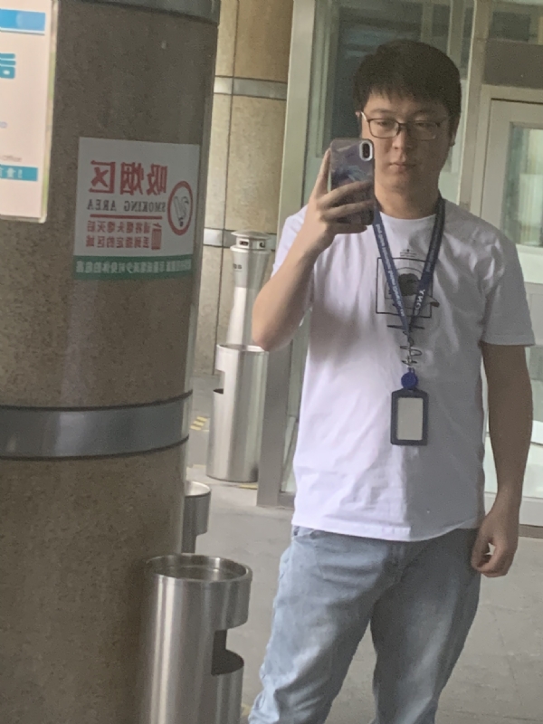 潜伏的第一张照片--包头相亲服务中心