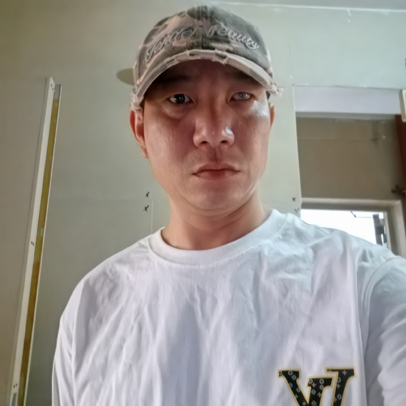 小心做人的第一张照片--包头相亲服务中心