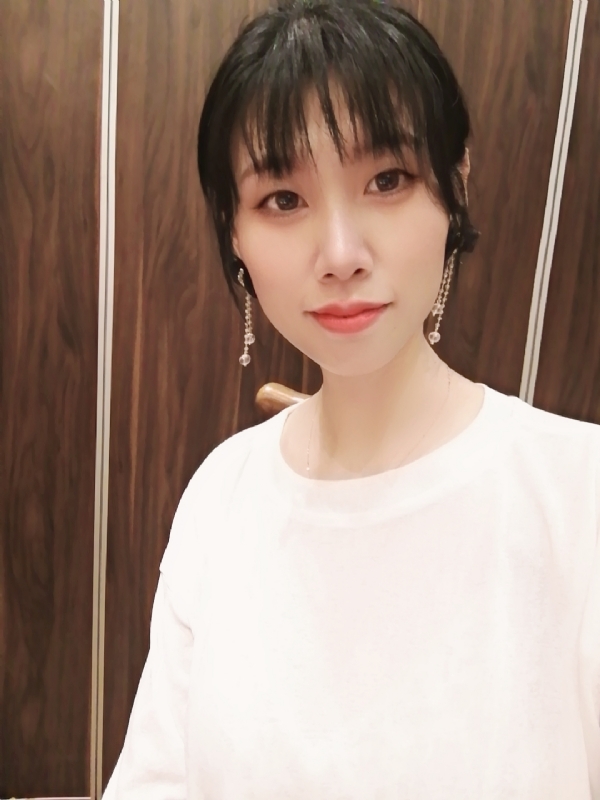 于小倩的第一张照片--包头相亲服务中心