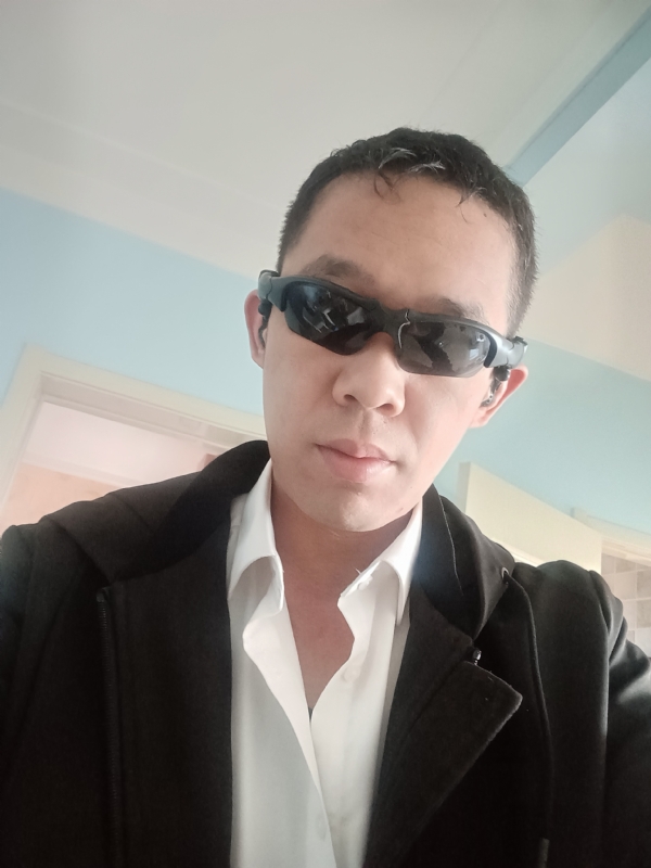 血公爵的第二张照片--包头相亲服务中心