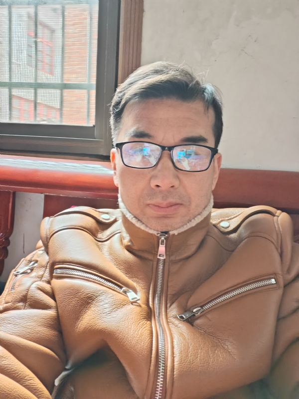 弹簧的第一张照片--包头相亲服务中心