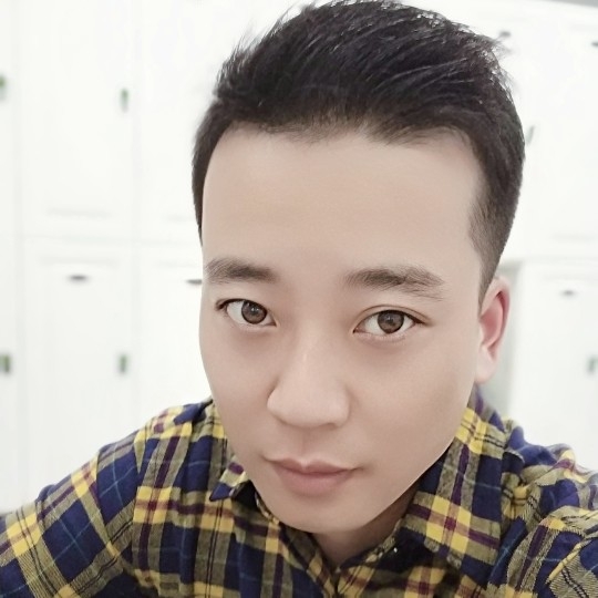 云淡风轻的第一张照片--包头相亲服务中心