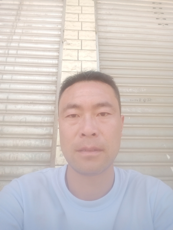 尘缘的第一张照片--包头相亲服务中心