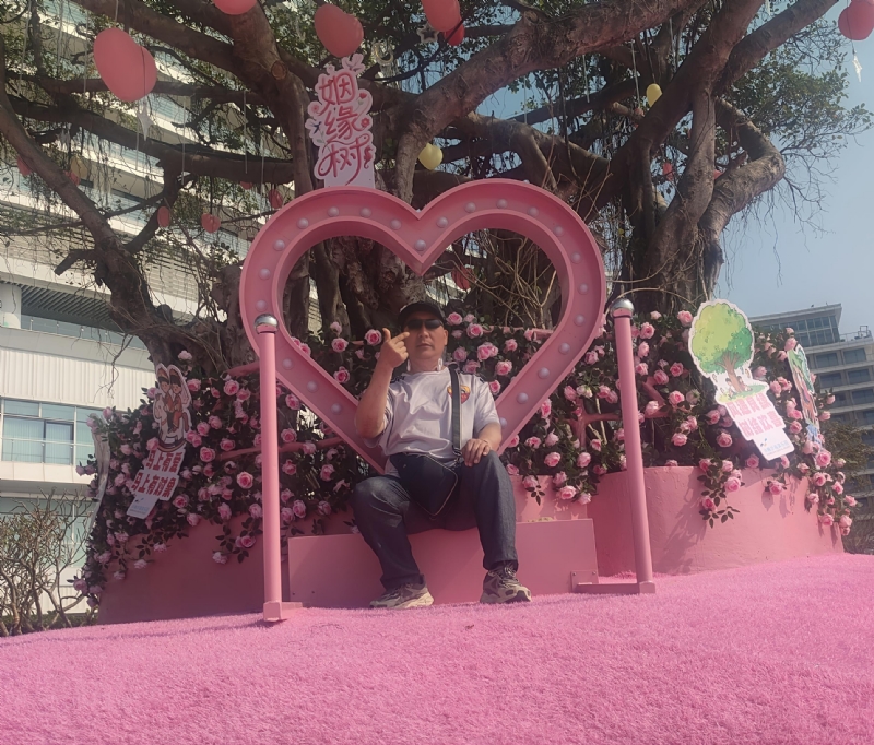 灵魂牵手的第一张照片--包头相亲服务中心