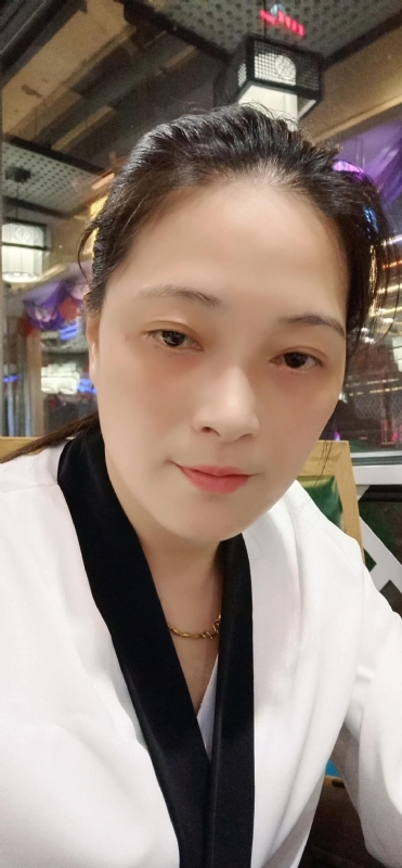 白萝卜的第三张照片--包头相亲服务中心