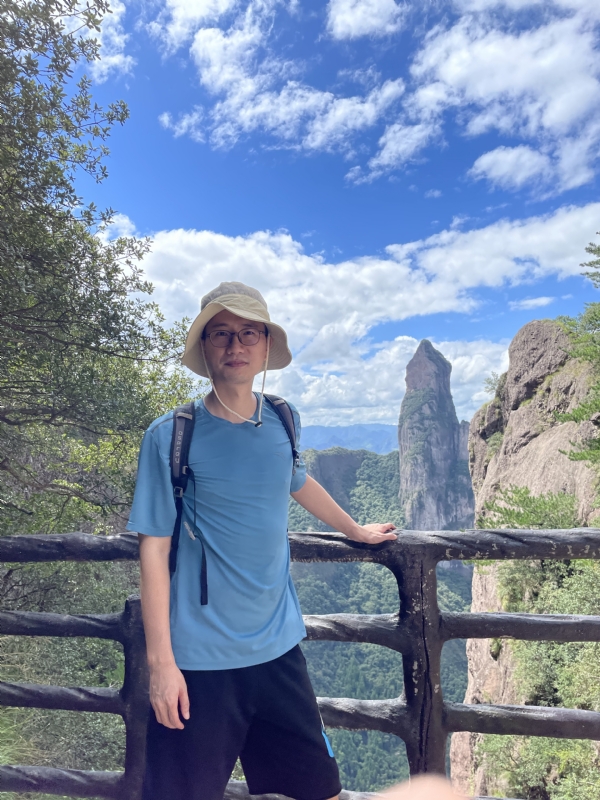 陈留的第二张照片--包头相亲服务中心