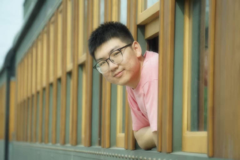 锦瑟无端五十弦的第一张照片--包头相亲服务中心