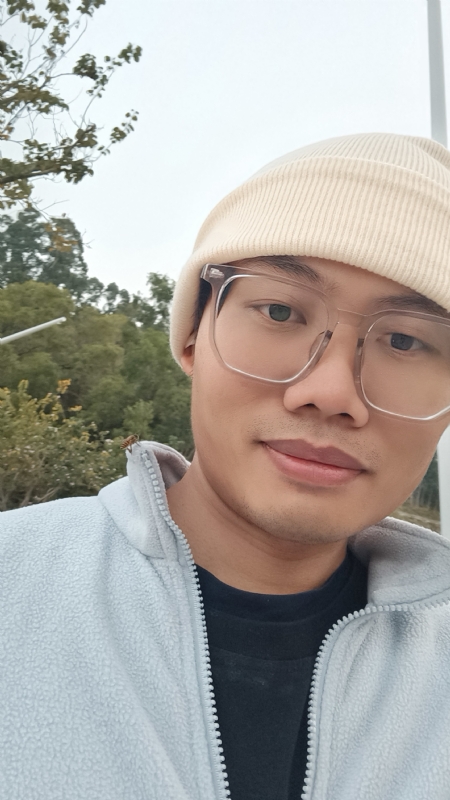 书衣的第一张照片--包头相亲服务中心