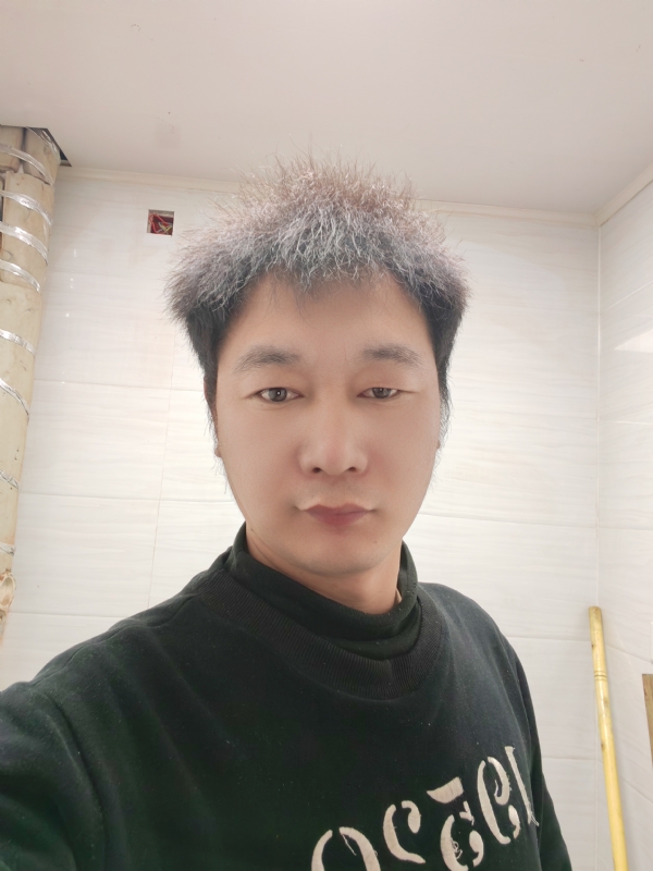 心与心的第一张照片--包头相亲服务中心