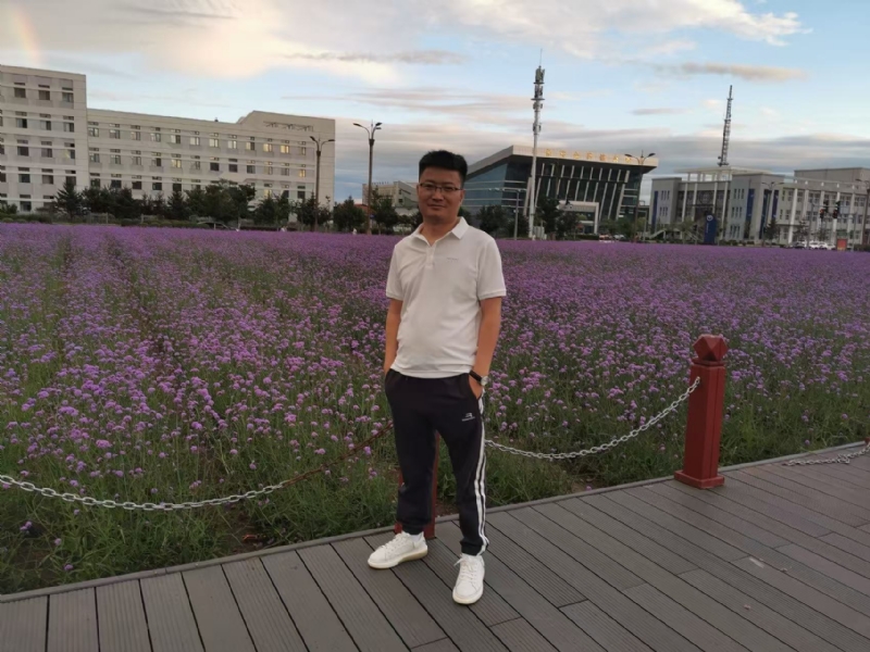 成成的第一张照片--包头相亲服务中心