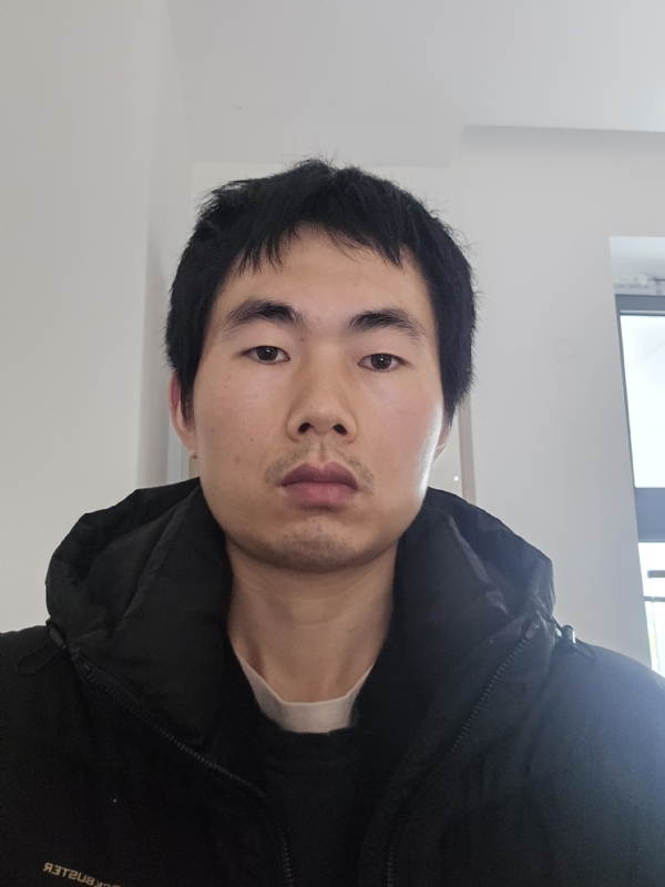 洛华晟的第三张照片--包头相亲服务中心