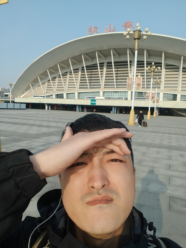人有再风华的第二张照片--包头相亲服务中心