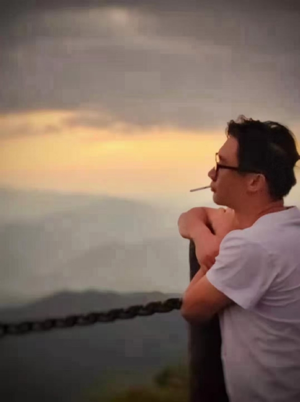 心有山海静而无边的第二张照片--包头相亲服务中心