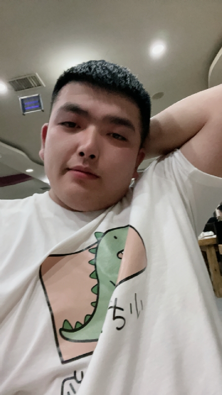 Hhhhh的第二张照片--包头相亲服务中心